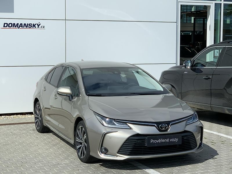 Toyota Corolla SD COMFORT TECH STYLE 1.5 VVTi - fotka 9 z 28