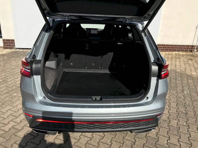 Škoda Kodiaq (2026) RS 2,0 TSI 4x4 DSG - fotka 28 z 30