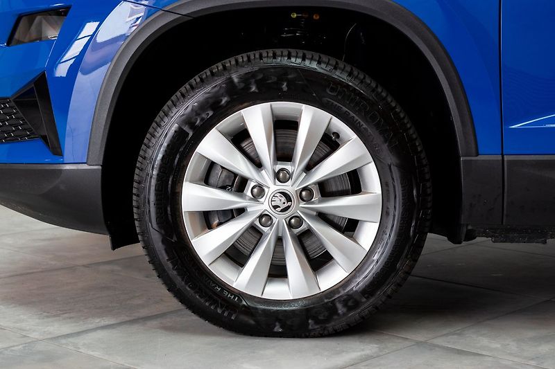 Škoda Karoq 2.0 TDI*REZERVACE* - fotka 34 z 40