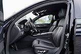 BMW Řada 7 750i xDrive Mpaket/530 PS - náhled 26