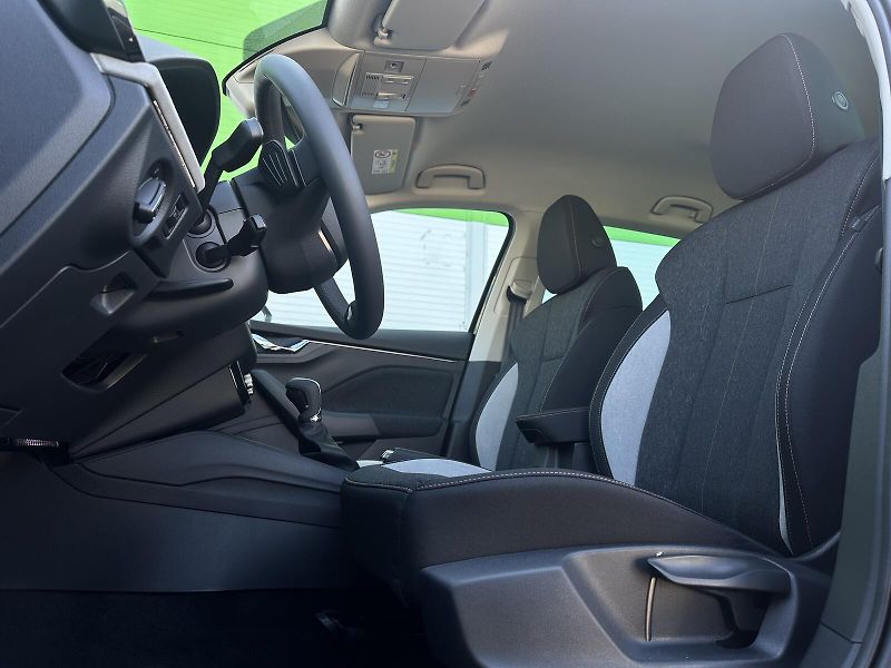 Škoda Kamiq 1.5TSi DSG 150PS LED V.Cockpit - fotka 13 z 35