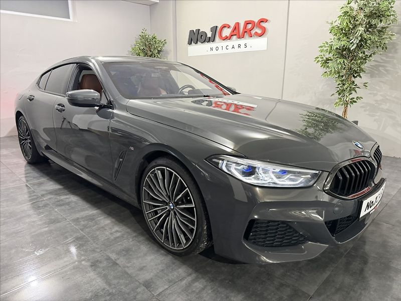 BMW Řada 8 3,0   840 XD 250kW M-PAK LASER - fotka 2 z 47