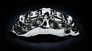 Jde o vůbec největší automobilový komponent vyrobený z titanu pomocí 3D tisku.