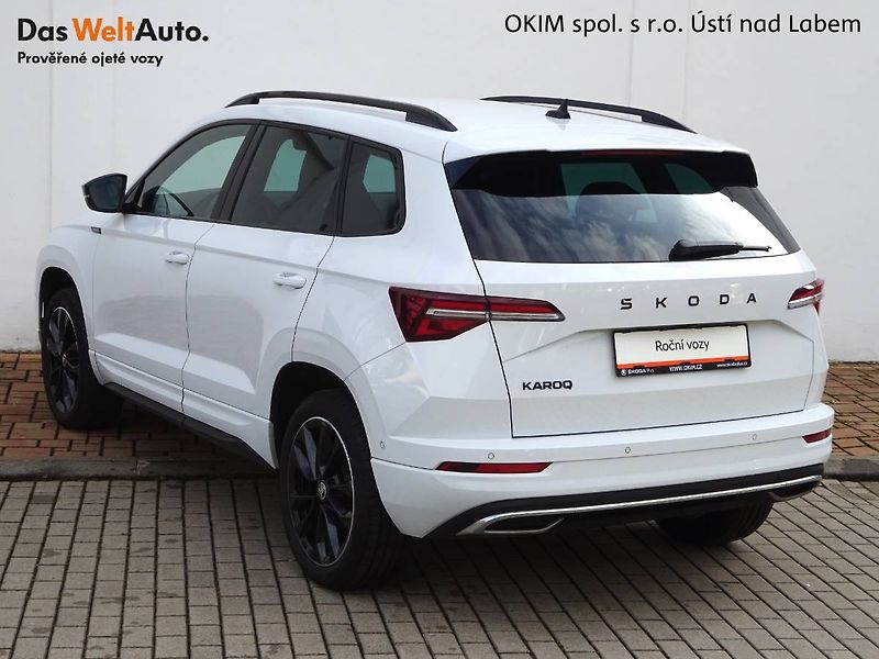 Škoda Karoq (2025) 2,0TDi /110kW  DSG Sportline - fotka 25 z 27