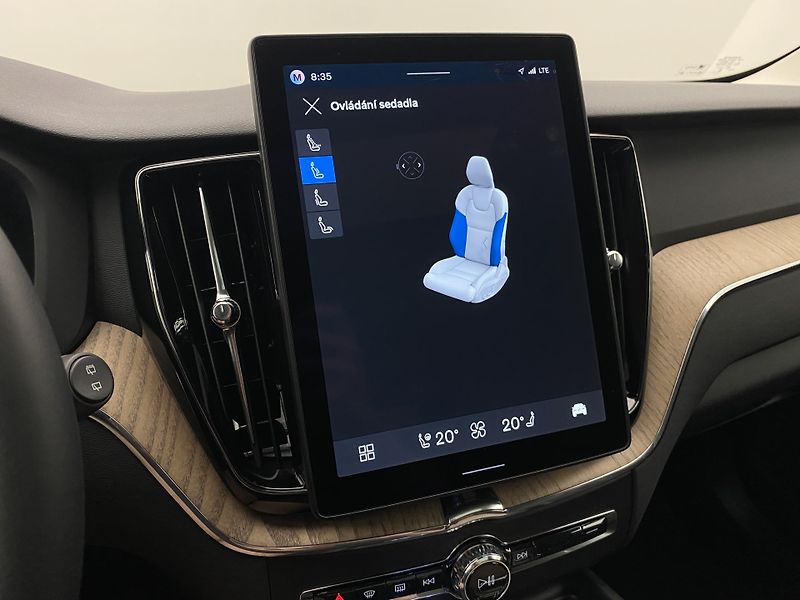 Volvo XC60 T6 AWD RECHARGE DARK PLUS CZ - fotka 64 z 67