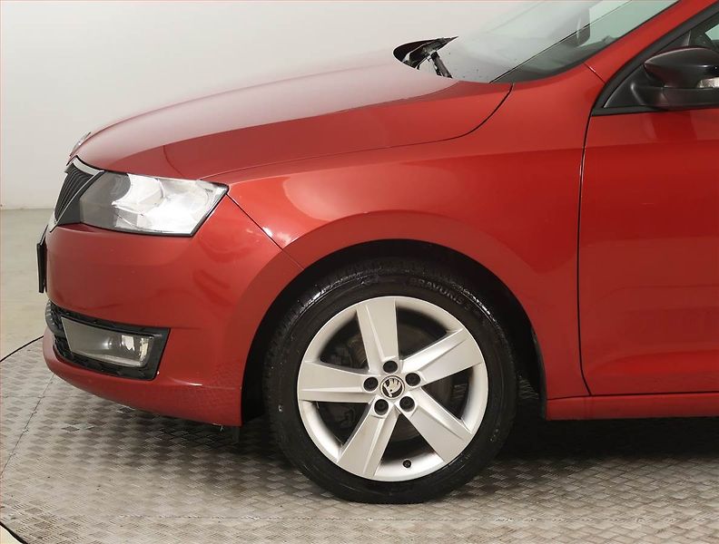 Škoda Rapid (2016) Spaceback 1.2 TSI, Serv.kniha - fotka 14 z 20