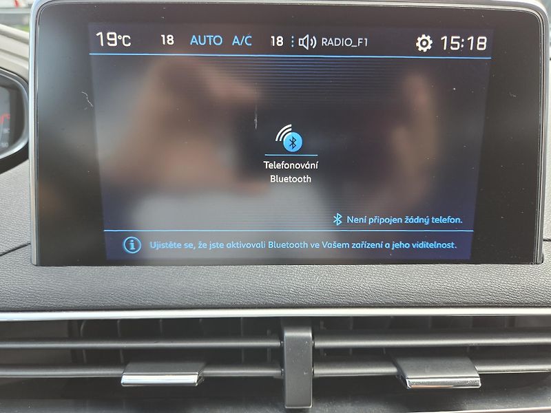 Peugeot 3008 (2018) 1.2 PT 130 ACTIVE MAN6 - fotka 18 z 26