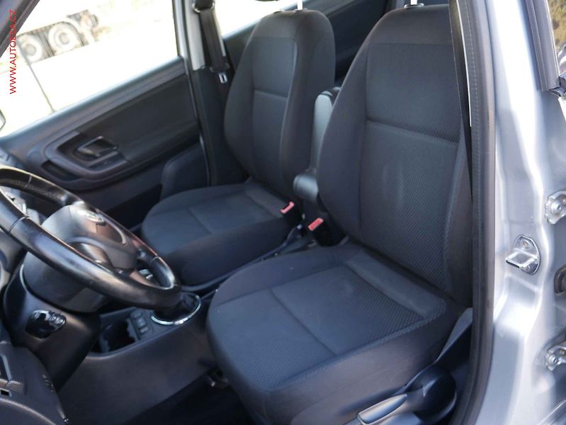 Škoda Fabia (2012) 1.2 12V, ČR, autoAC - fotka 9 z 14
