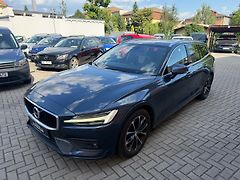 Volvo V60 (2018) D4 Momentum - Automat - 140 kW - fotografie inzerátu