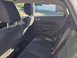 Ford Fiesta 1,2 i 44kW MANUÁL HEZKÝNÁJEZD - náhled 15