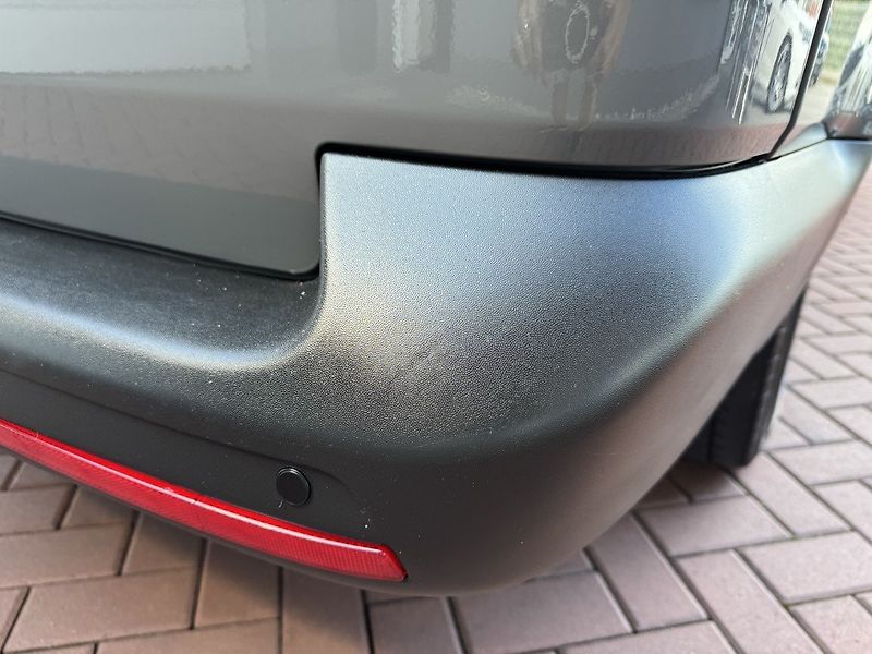 Volkswagen Transporter (2019) 2.0TDi Klima 5Míst Bluetooth - fotka 42 z 49