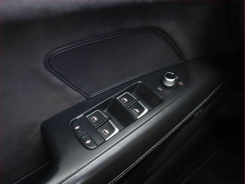 Audi A7 (2013) 3.0 BiTDI, 4X4, Automat, Kůže - fotka 22 z 24