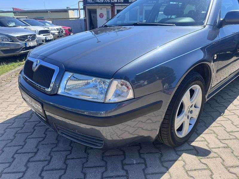 Škoda Octavia (2006) 1,6 MPI 75 KW STK - fotka 10 z 44
