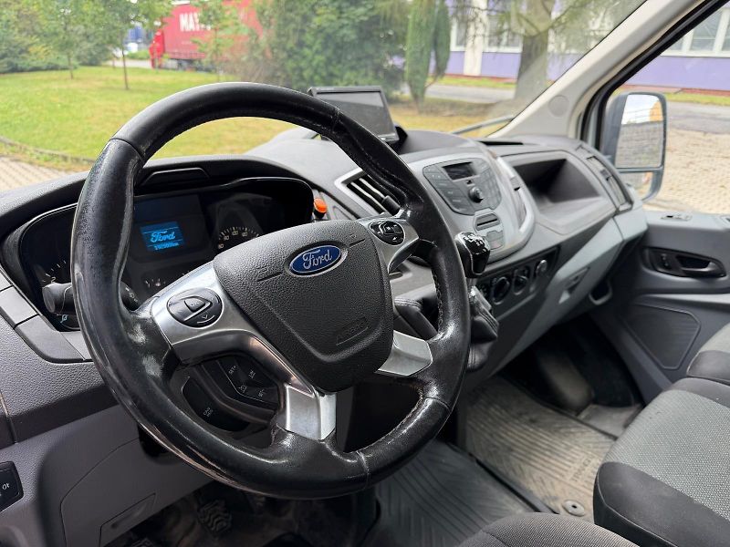 Ford Transit 2,0 TDCi 4x4 /valník/7-místný - fotka 7 z 8