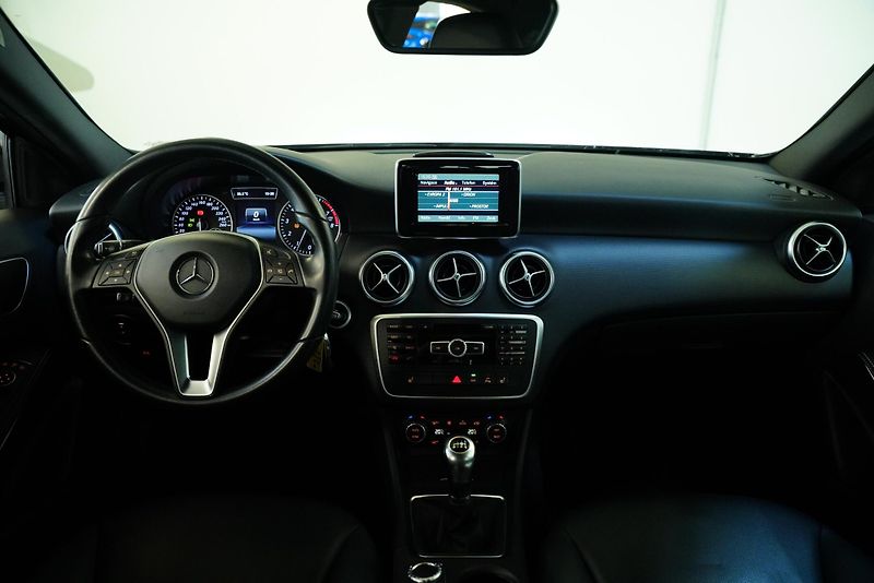 Mercedes-Benz Třídy A - fotka 5 z 28