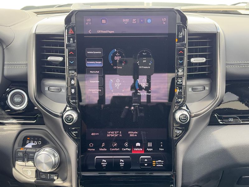RAM 1500 (2026) Rebel 5.7 V8 Hemi 2026 - fotka 28 z 37