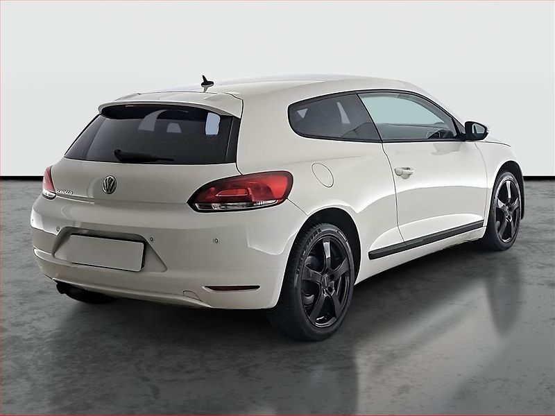 Volkswagen Scirocco (2010) Sport 1.4 TSI, Park. senzory - fotka 5 z 17