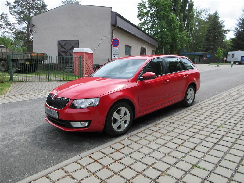 Škoda Octavia 1,6 TDi 81 Kw, Nové v ČR - fotka 2 z 25