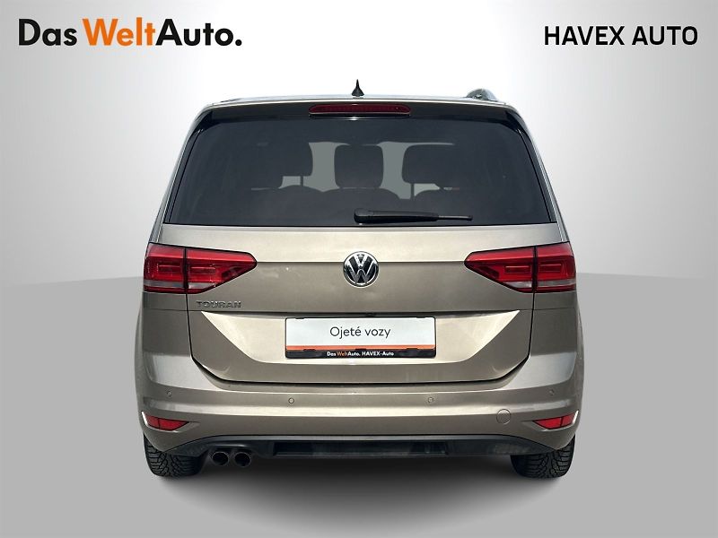 Volkswagen Touran (2016) 2.0 TDI Highline - fotka 32 z 32