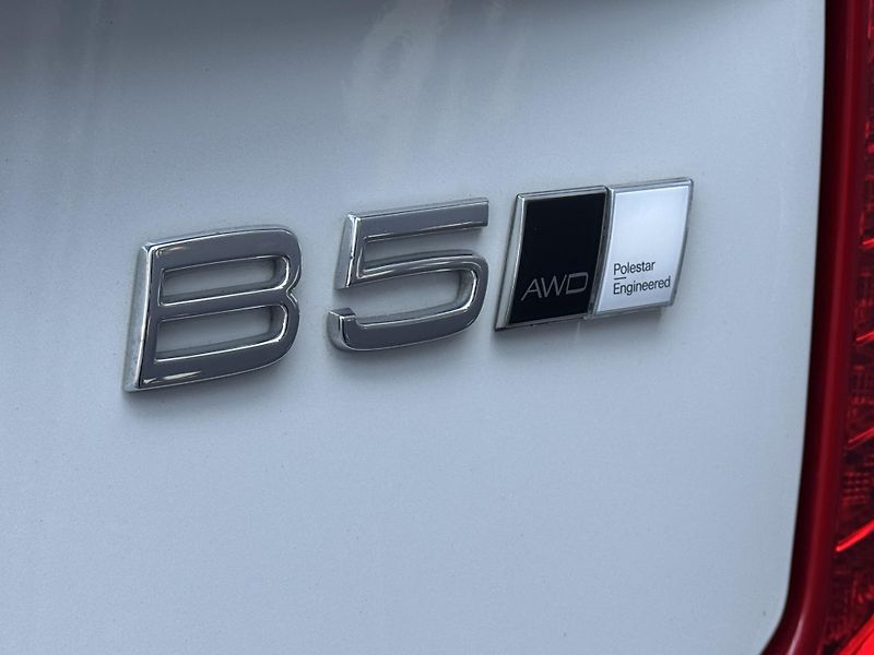 Volvo XC90 (2022) 2.0 B5 AWD Inscription, 1. Maj - fotka 43 z 51