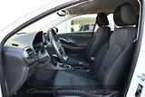 Hyundai i30 1.6CRDi NAVI KAMERA CARPLAY - náhled 10