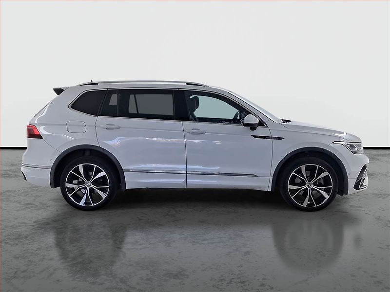 Volkswagen Tiguan Allspace (2022) R-Line 2.0 TDI - fotka 6 z 25