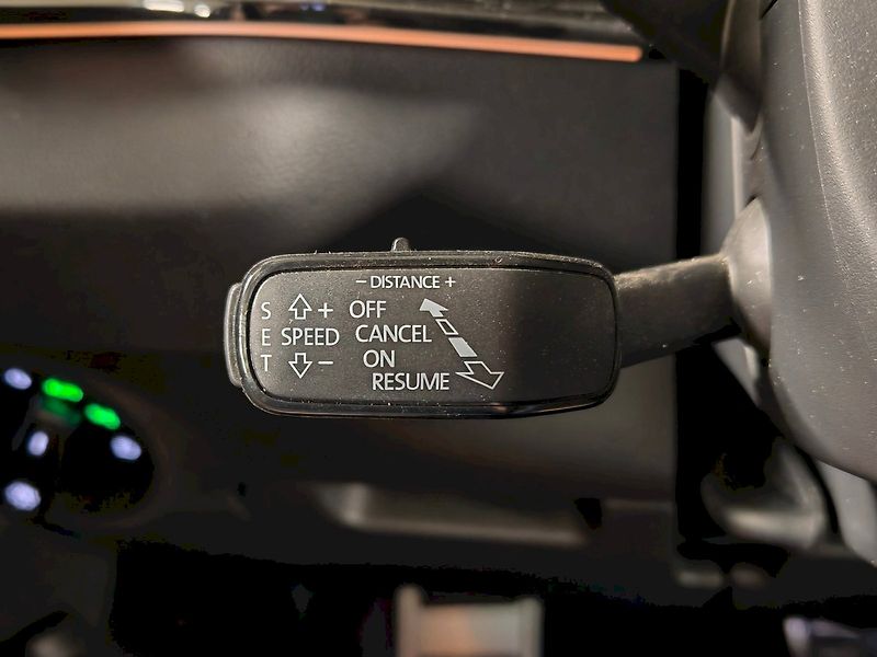 Škoda Karoq (2025) 2.0 TDI 110 kW DSG 4x4 Sportli - fotka 17 z 31