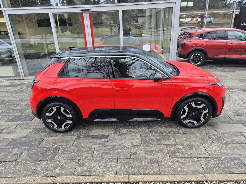 Nissan Micra (2026) EVOLVE 52kWh 150k - fotka 4 z 28