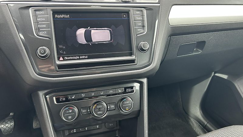 Volkswagen Tiguan (2017) 2,0TDI LED Comfortline TOP!!!! - fotka 15 z 23