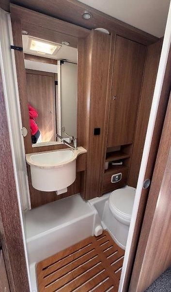 Fiat Ducato (2020) 2.3D 6míst Dethleffs - fotka 7 z 23