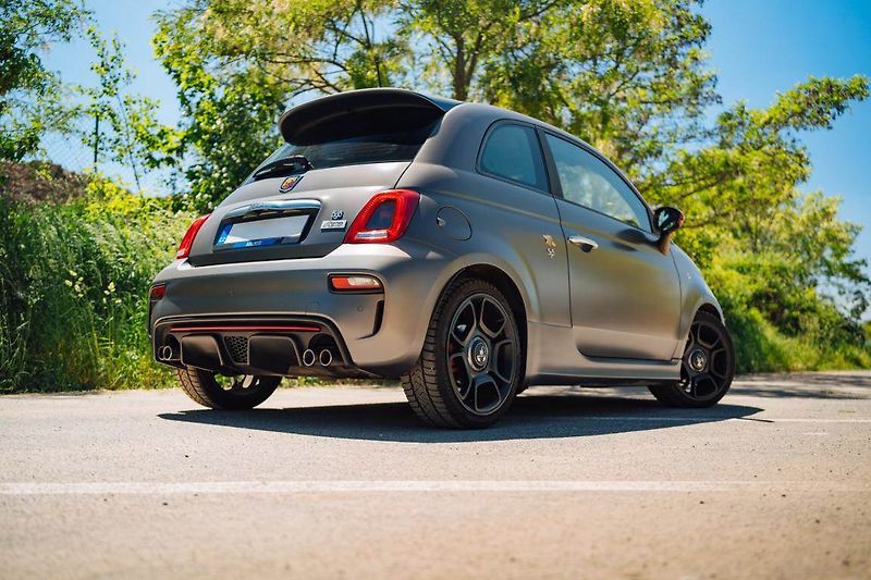 Abarth 595 (2021) Turismo, Park. senzory - fotka 6 z 31