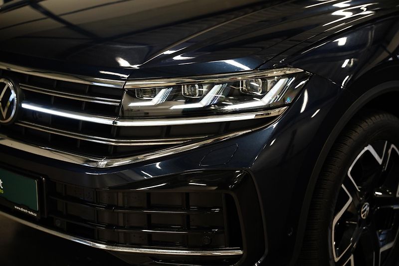 Volkswagen Touareg - fotka 9 z 30