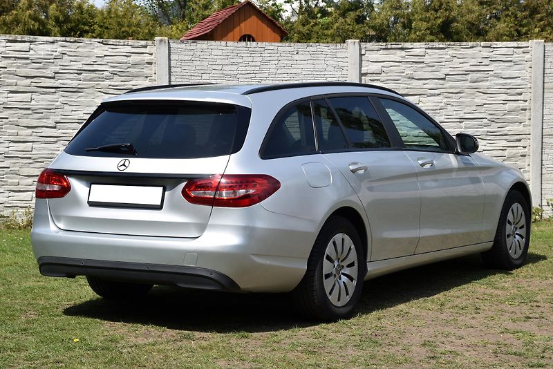 Mercedes-Benz Třídy C 180 CDi,KŮŽE,TEMP,NAVI,KLIMA - fotka 3 z 48