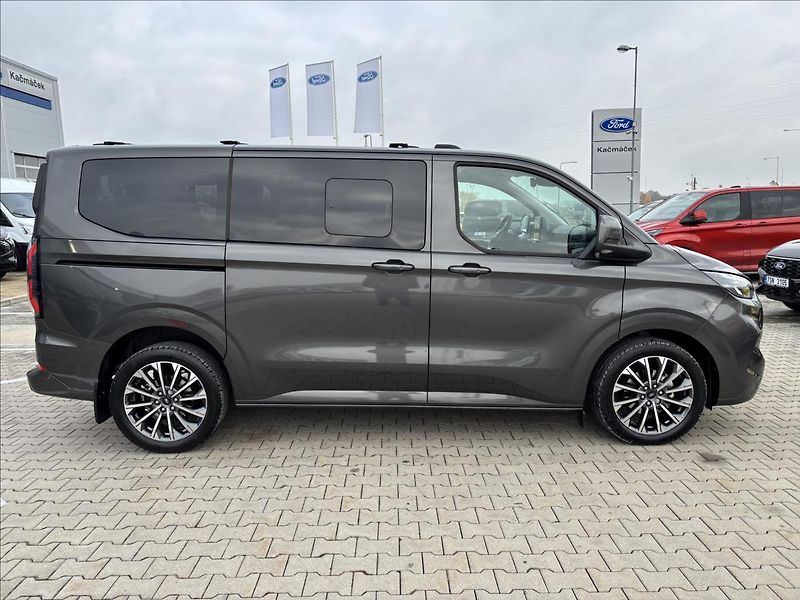Ford Tourneo Custom 2,0 125kW Titanium X AWD L1 - fotka 6 z 47