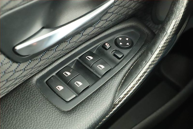 BMW Řada 4 (2017) 420d xDrive, 4X4, Automat - fotka 11 z 20