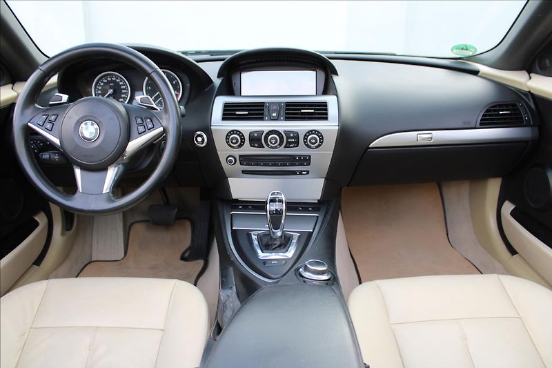 BMW Řada 6 635d / 210 kW / Cabrio - fotka 22 z 45