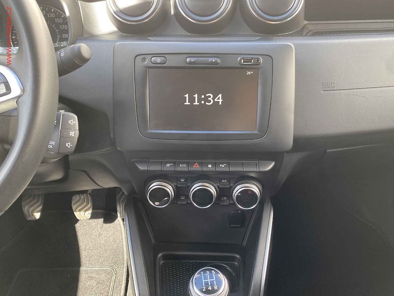 Dacia Duster (2019) 1.6 SCe, Prestige, kamera - fotka 12 z 19