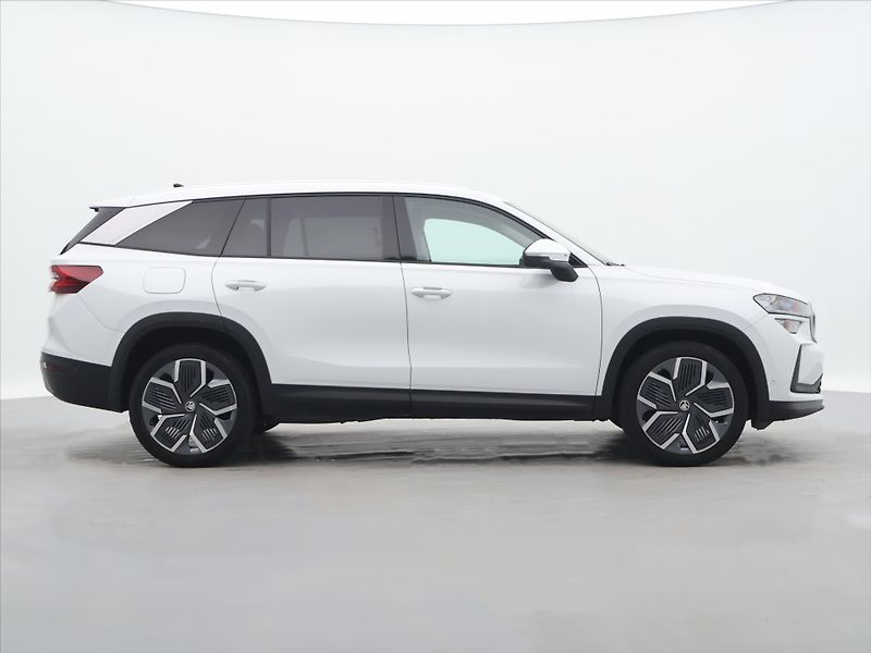 Škoda Kodiaq 2,0 TDI 142 kW Excl. 4x4 DSG D - fotka 8 z 40