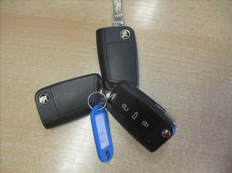Škoda Octavia 2,0 TDI, Style,DSG,ZAMLUVENO, - fotka 38 z 47
