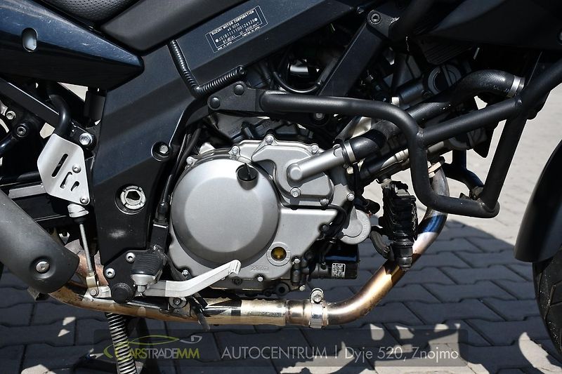 Suzuki Ostatní V-STROM 650 - fotka 10 z 14