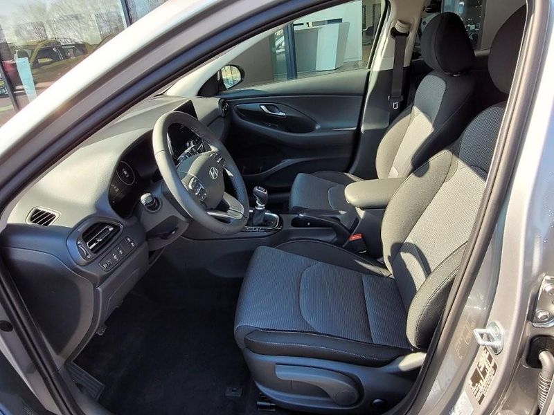 Hyundai i30 (2026) WG 1.0 T-GDI 85kW MT SMART  - fotka 15 z 27