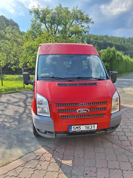 Ford Transit (2014) - fotka 2 z 8