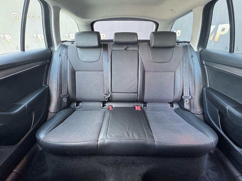 Škoda Octavia (2019) III 1.6TDi Style, Virtual, RZV - fotka 18 z 48