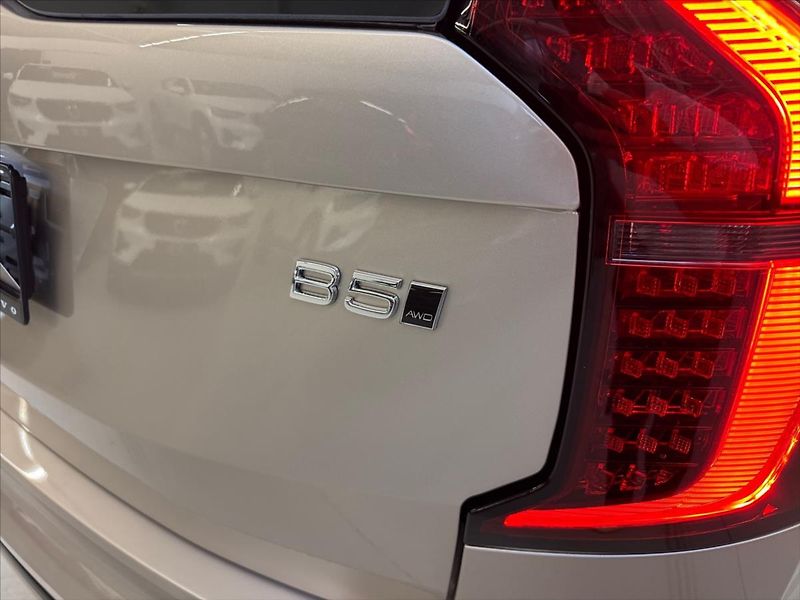 Volvo XC90 (2025) 2,0 B5 AWD Dark Plus 2233  Plu - fotka 14 z 15