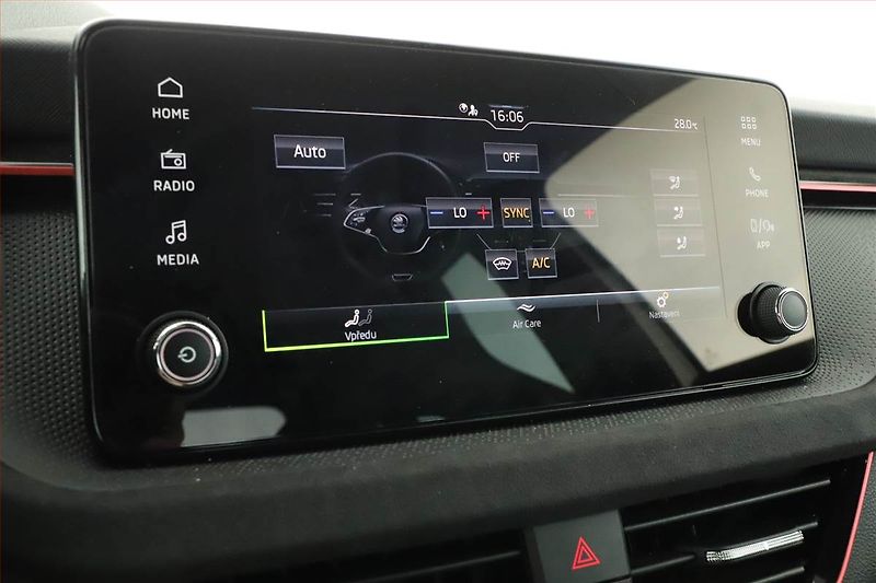 Škoda Kamiq (2024) 1.0 TSI, Drive, FullLed - fotka 15 z 21