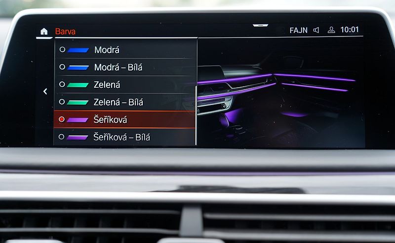 BMW Řada 7 740d xDrive/Laser/M paket/20/Č - fotka 43 z 50