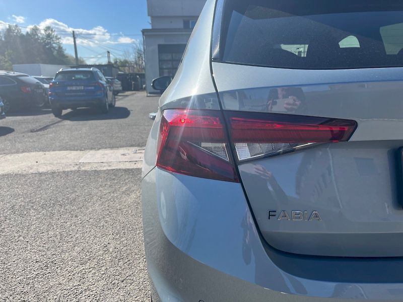 Škoda Fabia (2026) Top Selection 1.0 TSI DSG 85 k - fotka 23 z 27