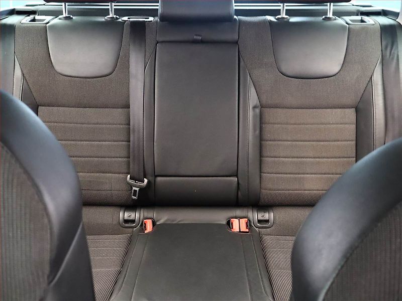Škoda Octavia (2014) 1.6 TDI, Tempomat - fotka 8 z 13