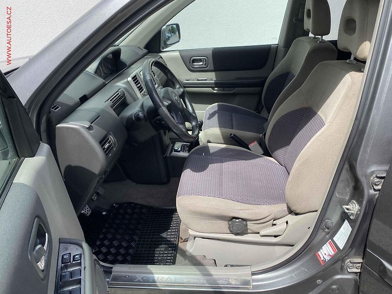Nissan X-Trail (2007) 2.2 D 4x4, ČR, AC, temp - fotka 9 z 15