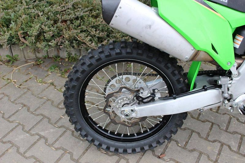 Kawasaki KX 450 F (2022) 2022 - fotka 5 z 10